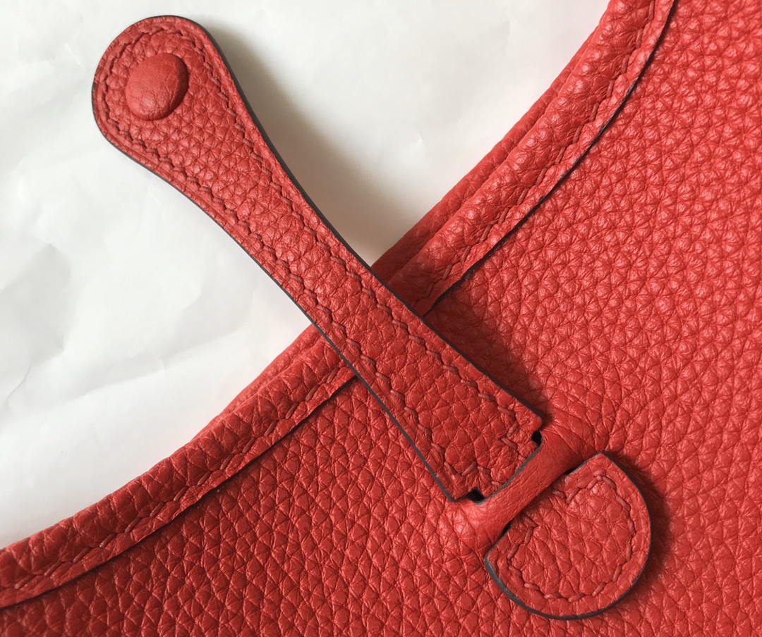 Hermes Evelyne 16 Amazone TPM Shoulder Bag In Red Clemence Leather